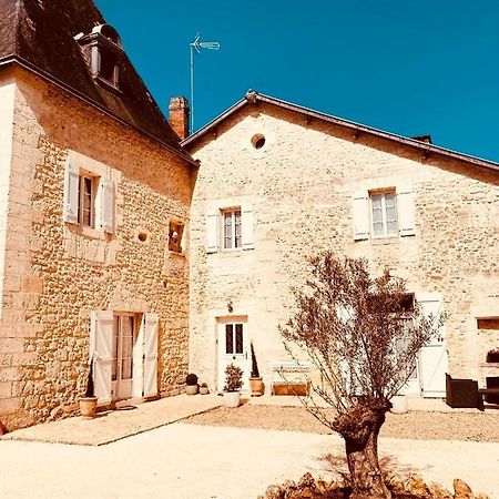 Bed and Breakfast Maison Du Roc Champagnac-de-Bélair Exterior foto