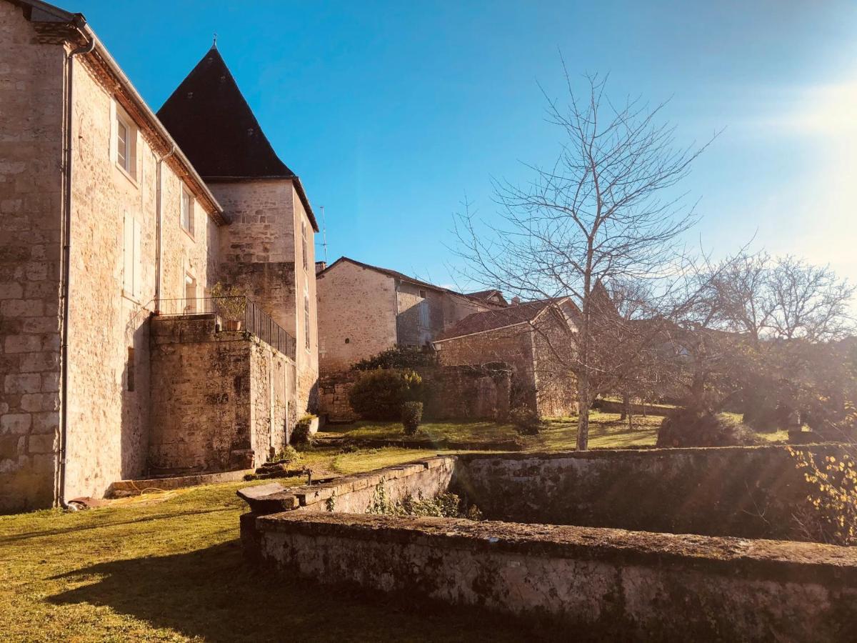Bed and Breakfast Maison Du Roc Champagnac-de-Bélair Exterior foto